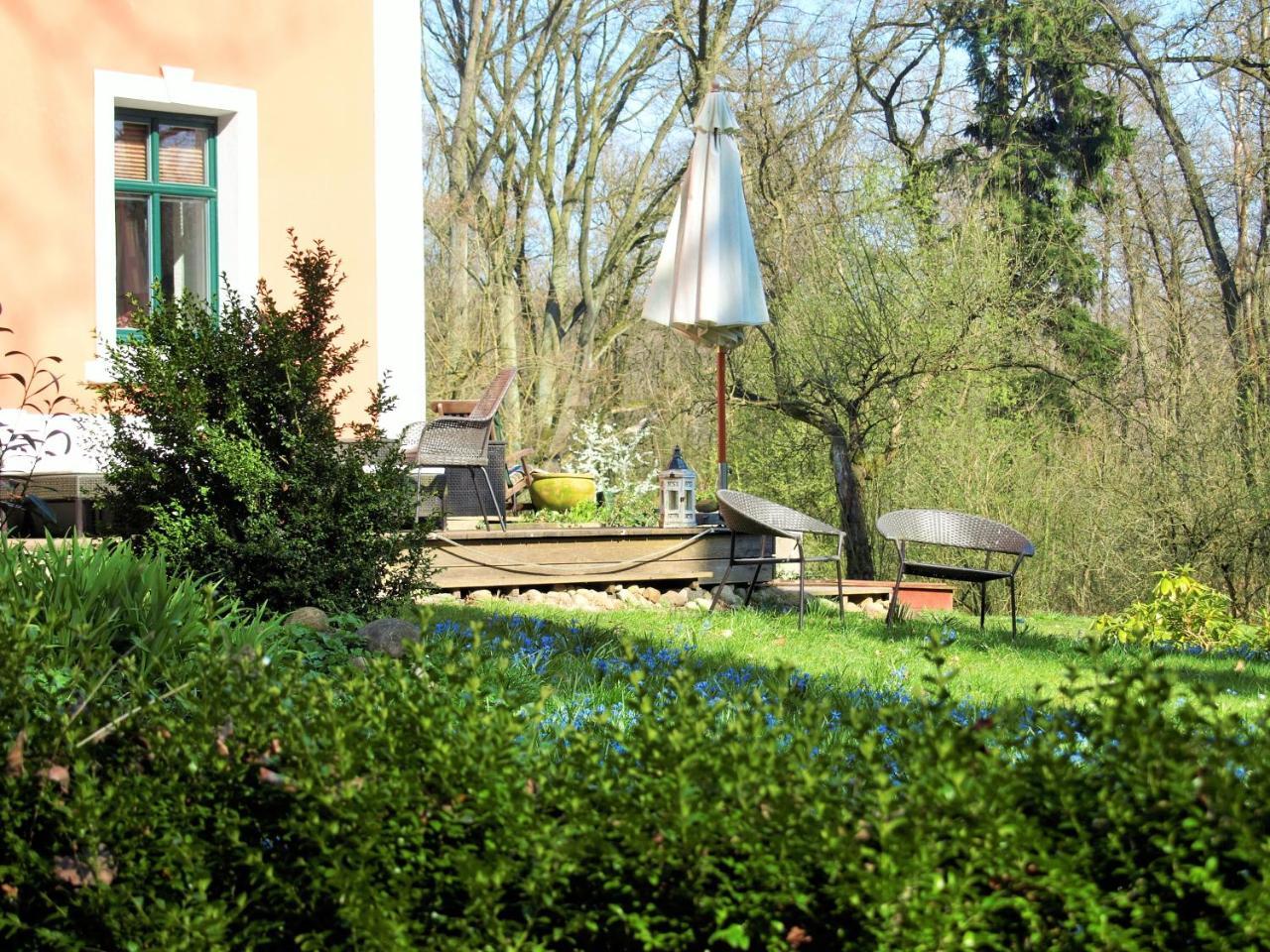 Apartamento Altes Forsthaus Garzau Exterior foto